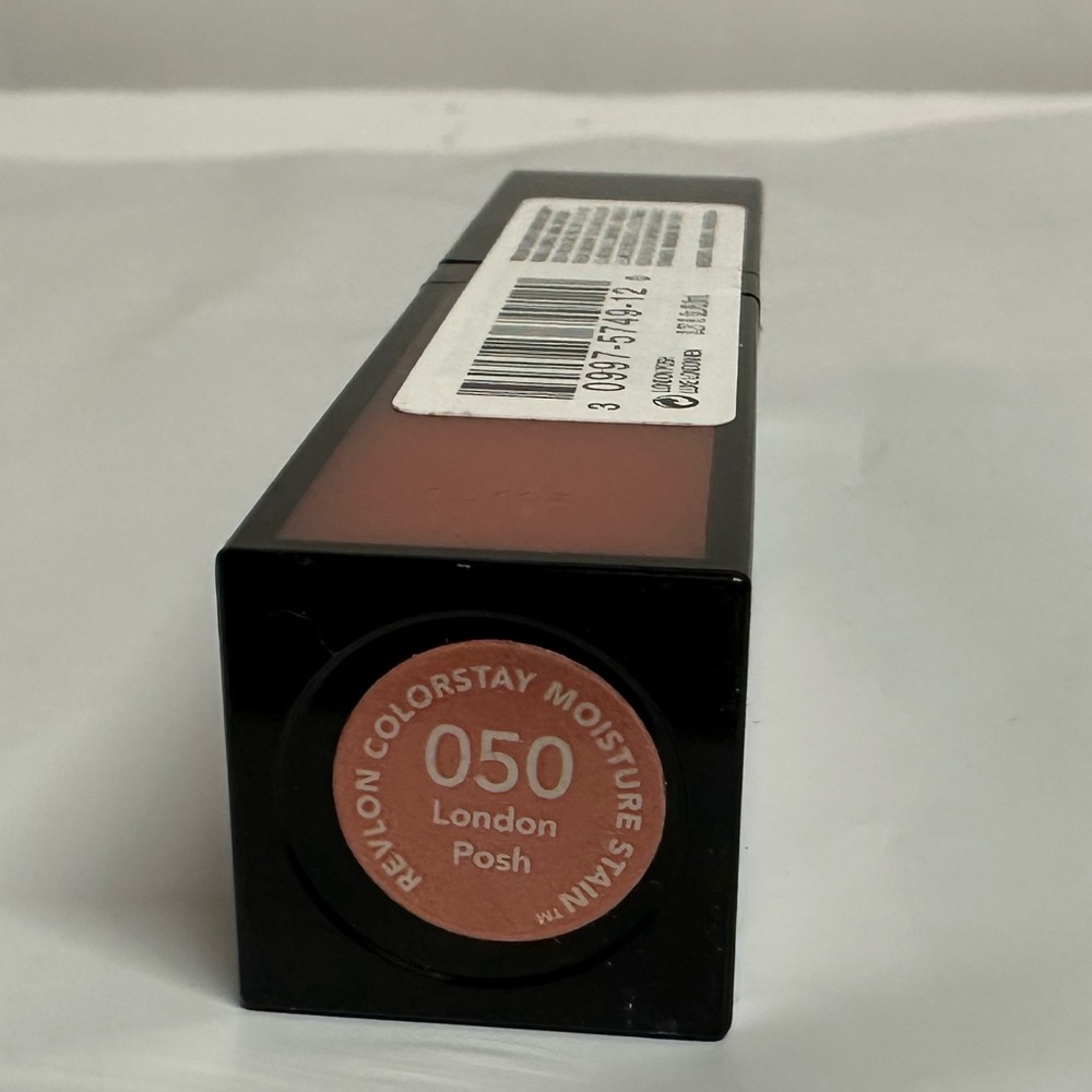 Revlon colorstay moisture stain in the colour “London Posh” 050